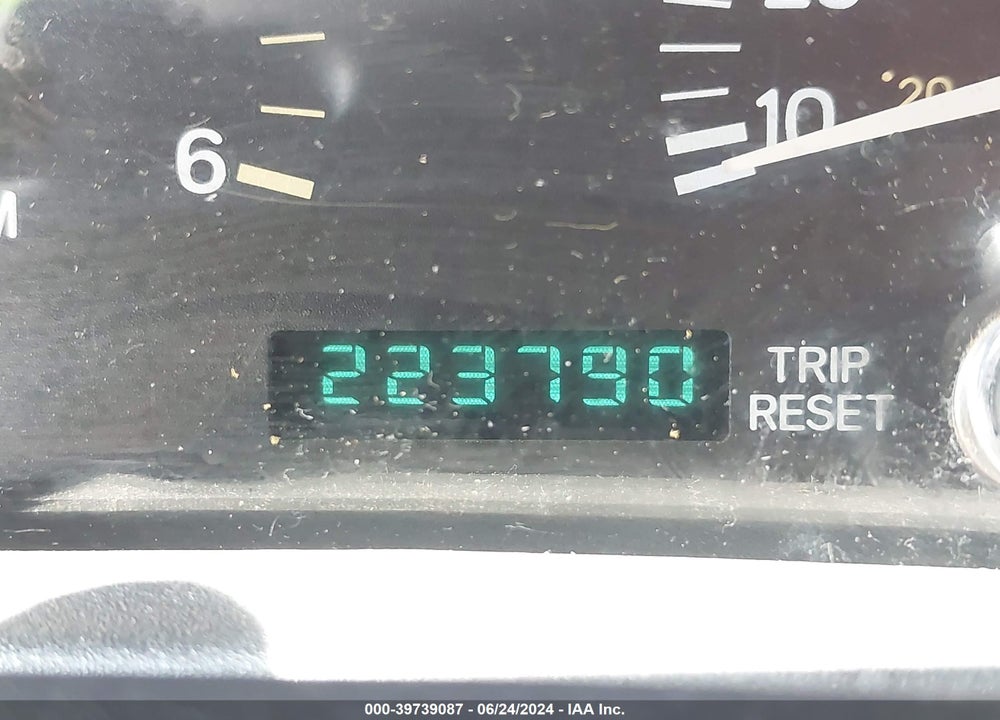 1998 JEEP CHEROKEE VIN: 1J4FJ68S1WL216232