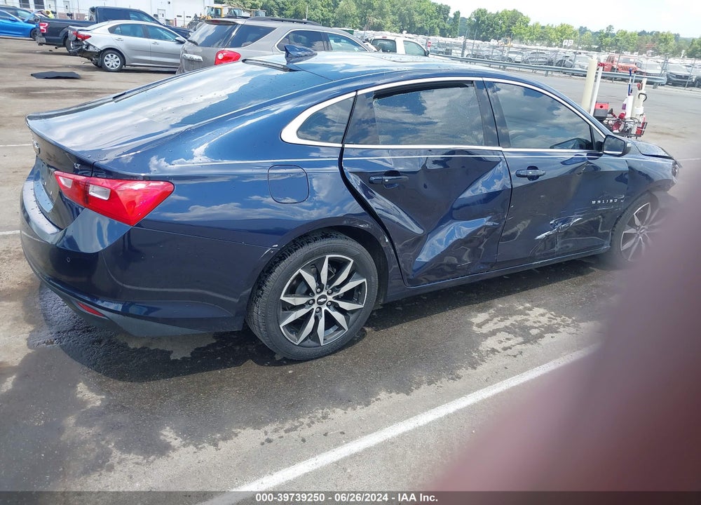 2018 CHEVROLET MALIBU LT VIN: 1G1ZD5STXJF132710