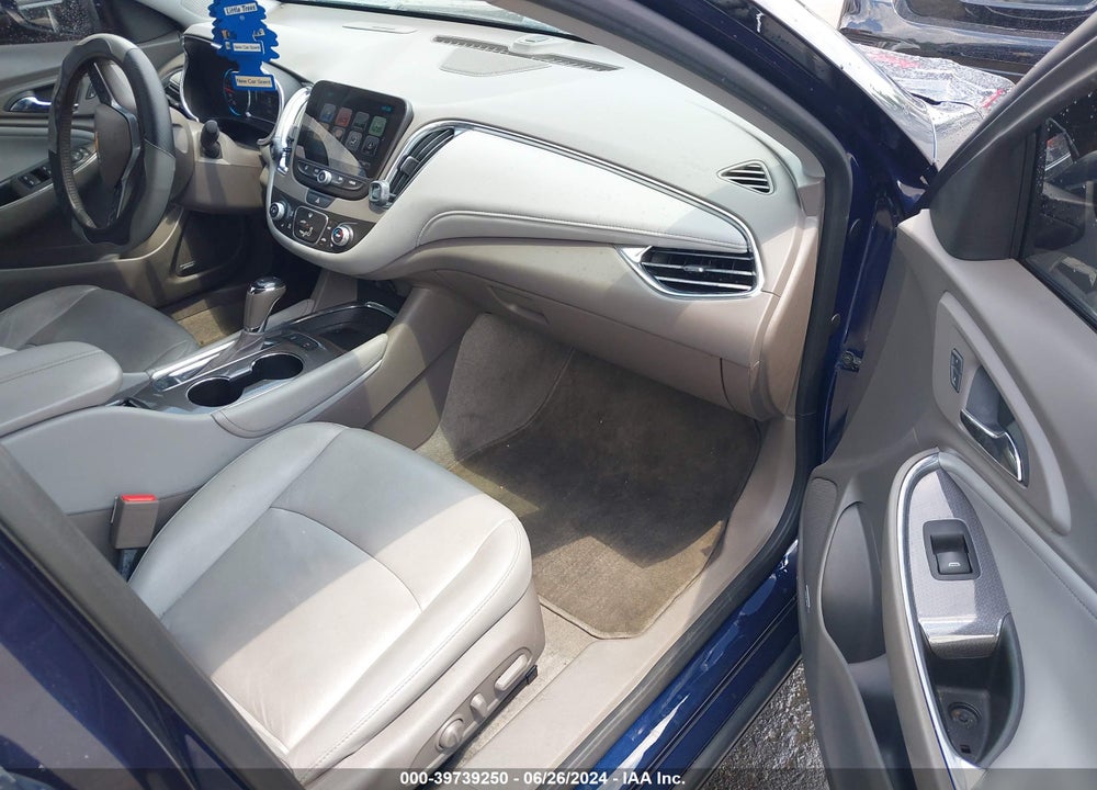 2018 CHEVROLET MALIBU LT VIN: 1G1ZD5STXJF132710