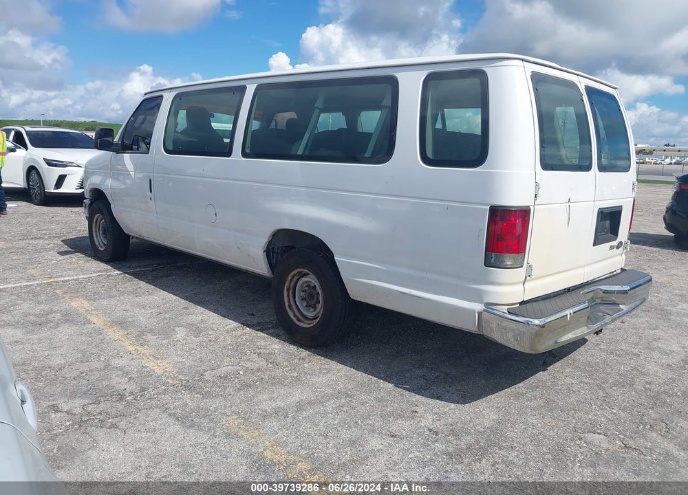 2013 FORD E-350 SUPER DUTY XLT VIN: 1FBSS3BL2DDA27327