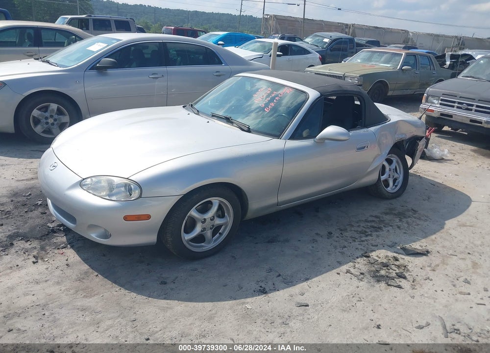 2002 MAZDA MX-5 MIATA CLOTH/LS/SE VIN: JM1NB353520230155