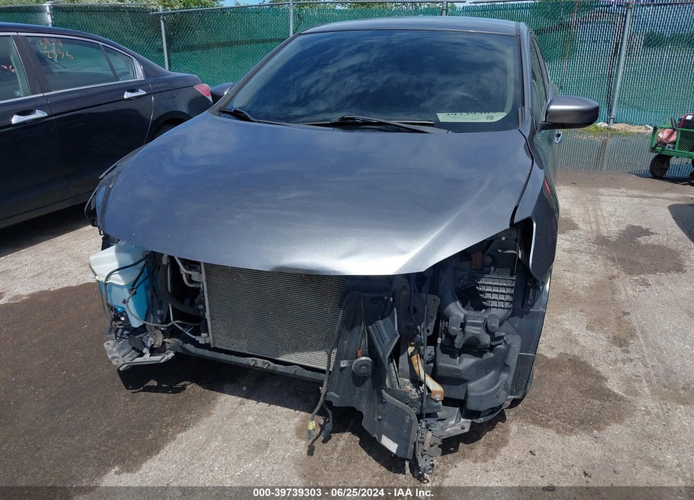 2015 NISSAN SENTRA SV VIN: 3N1AB7AP0FY213213