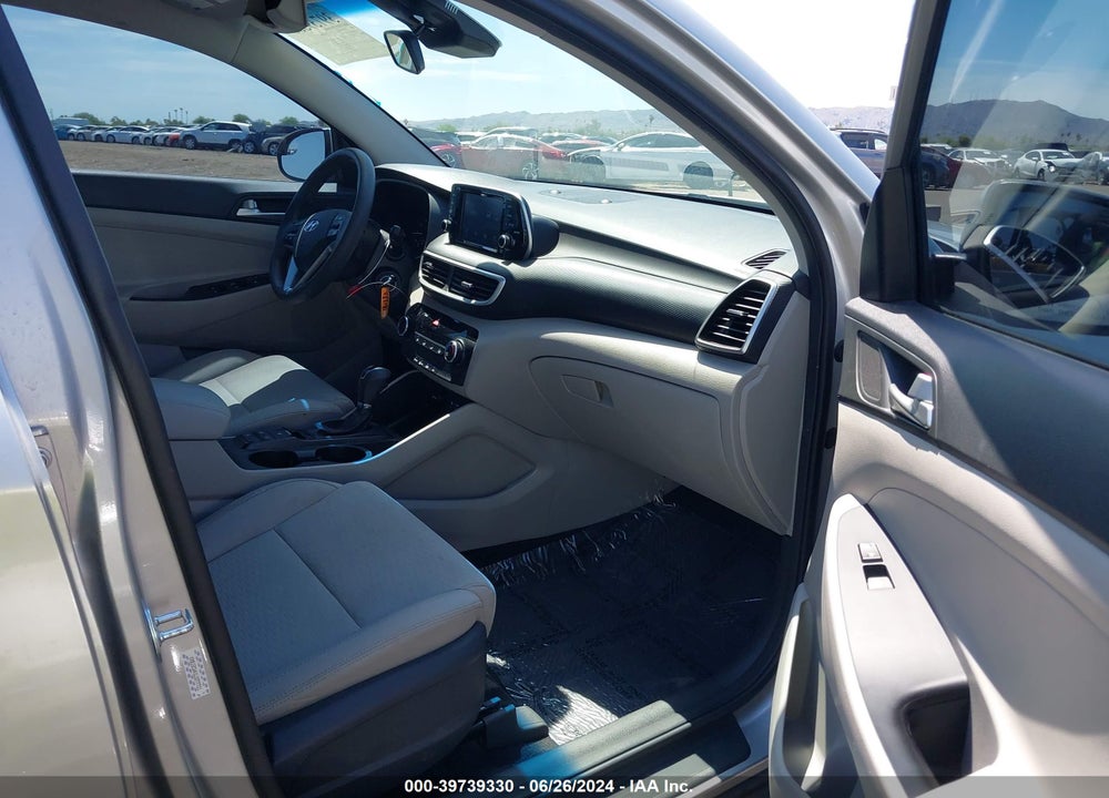 2020 HYUNDAI TUCSON SE VIN: KM8J2CA41LU277721