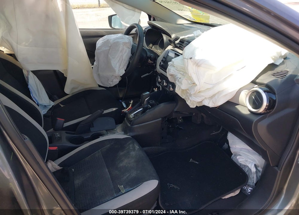 2021 NISSAN VERSA SV XTRONIC CVT VIN: 3N1CN8EV9ML853753