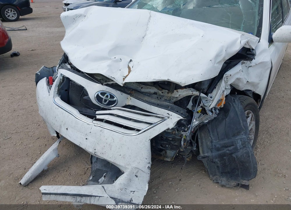 2011 TOYOTA CAMRY XLE VIN: 4T1BF3EK5BU762718