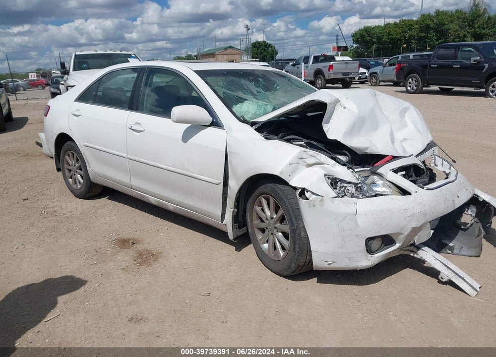 2011 TOYOTA CAMRY XLE VIN: 4T1BF3EK5BU762718