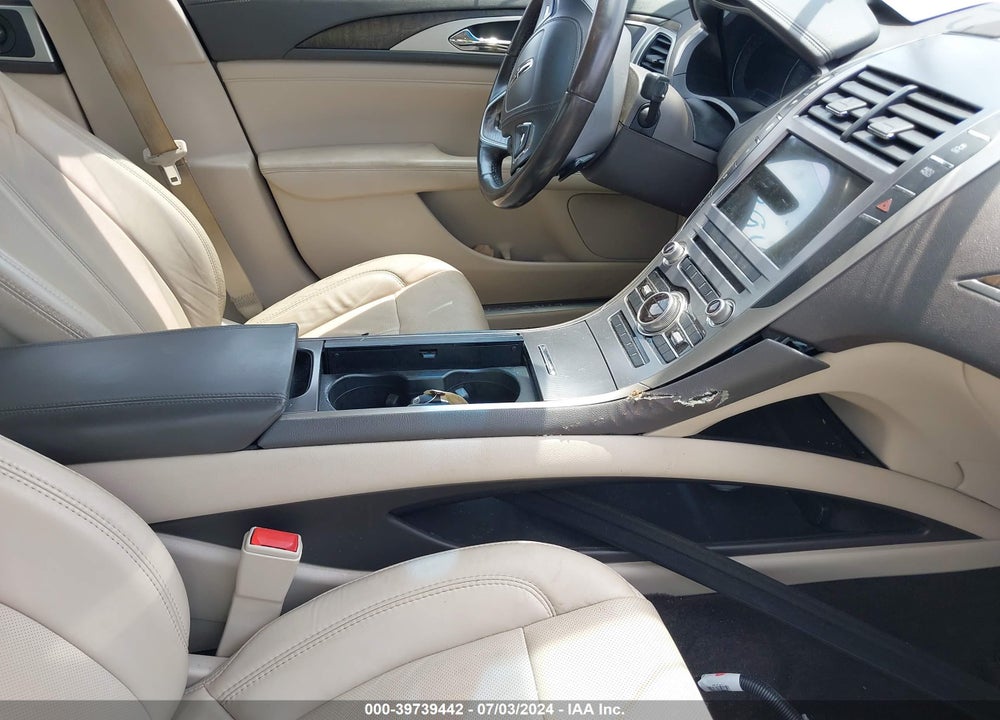 2017 LINCOLN MKZ RESERVE VIN: 3LN6L5E90HR609439