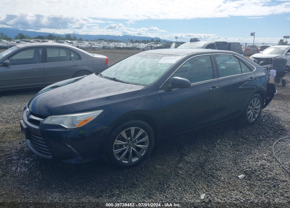 2016 TOYOTA CAMRY XLE VIN: 4T4BF1FK9GR563980