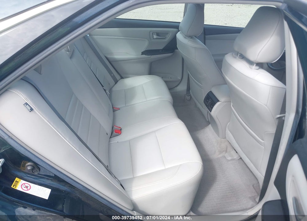 2016 TOYOTA CAMRY XLE VIN: 4T4BF1FK9GR563980