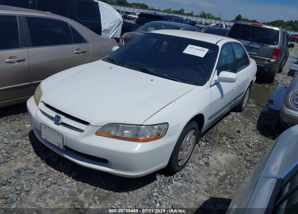 1998 HONDA ACCORD LX V6 VIN: 1HGCG1649WA037786