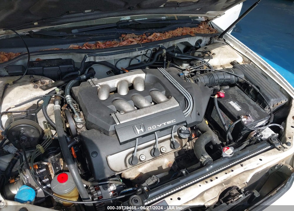 1998 HONDA ACCORD LX V6 VIN: 1HGCG1649WA037786