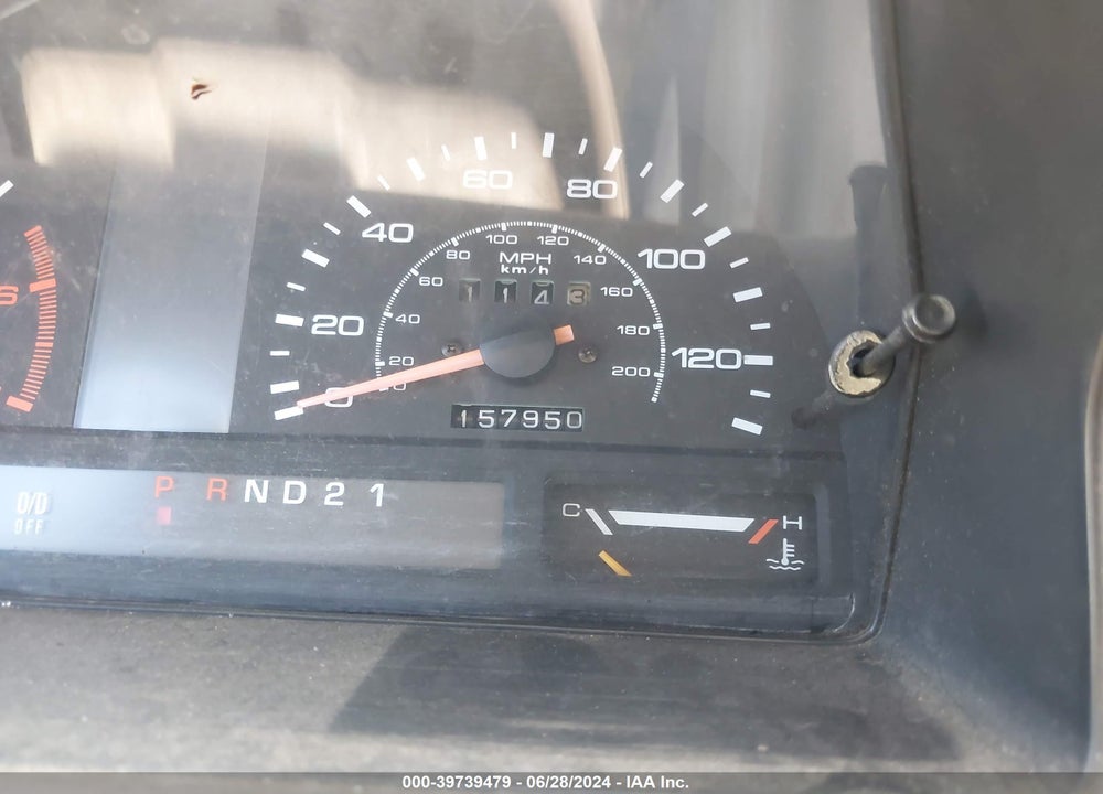 1994 MAZDA MPV WAGON VIN: JM3LV5211R0610768