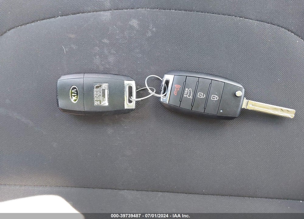 2015 KIA SOUL VIN: KNDJN2A29F7232775