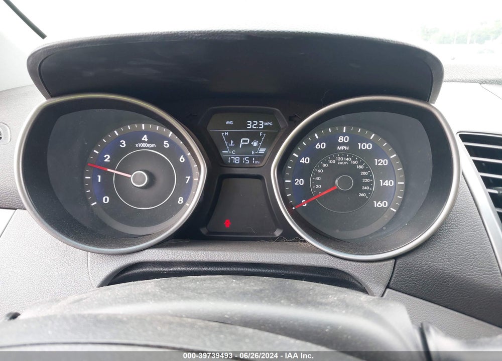 2015 HYUNDAI ELANTRA SE VIN: 5NPDH4AE2FH620467