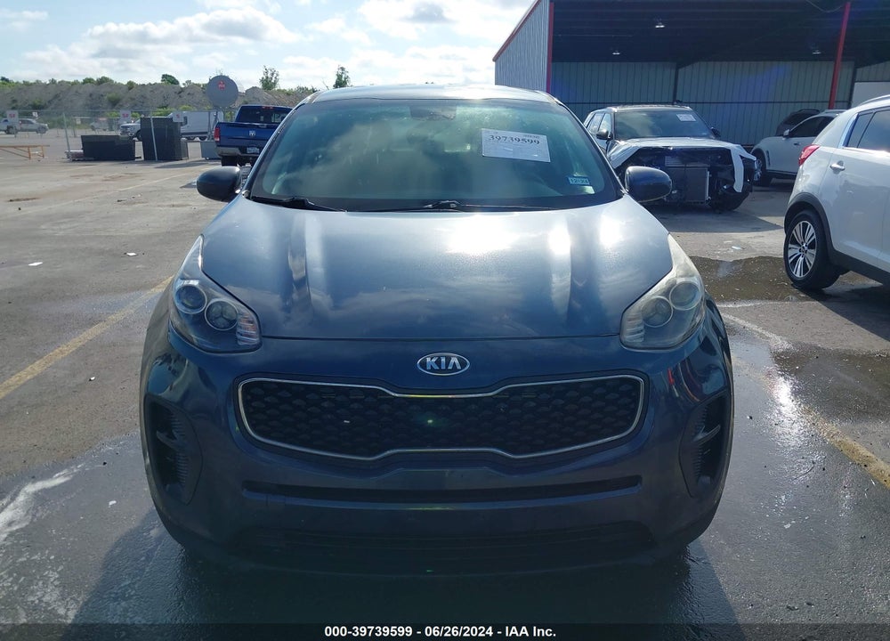 2018 KIA SPORTAGE LX VIN: KNDPM3AC3J7345531