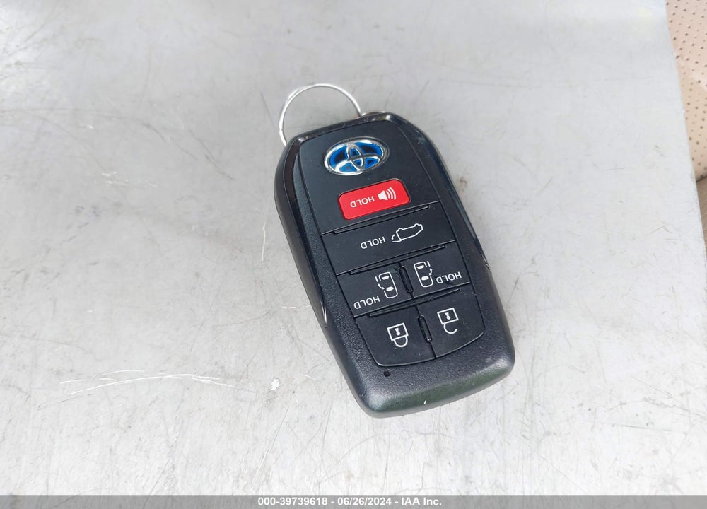 2022 TOYOTA SIENNA LIMITED VIN: 5TDZRKEC2NS094656