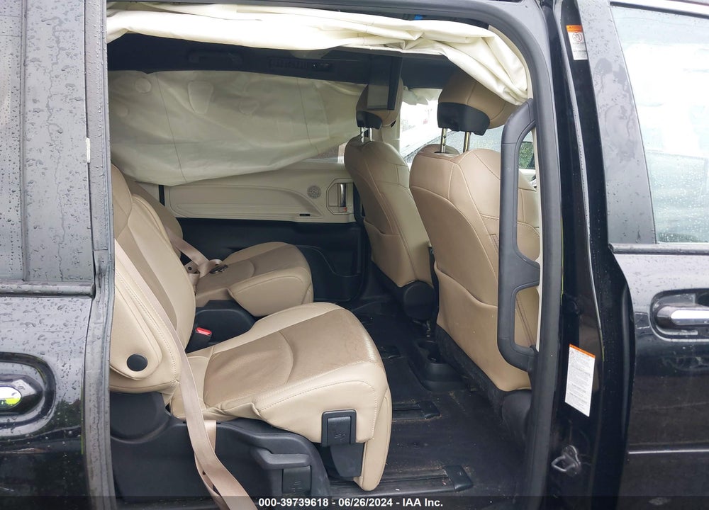 2022 TOYOTA SIENNA LIMITED VIN: 5TDZRKEC2NS094656