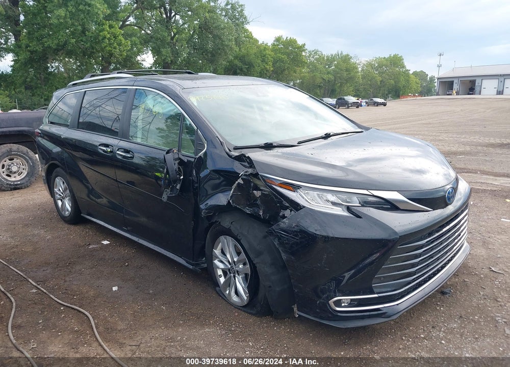 2022 TOYOTA SIENNA LIMITED VIN: 5TDZRKEC2NS094656