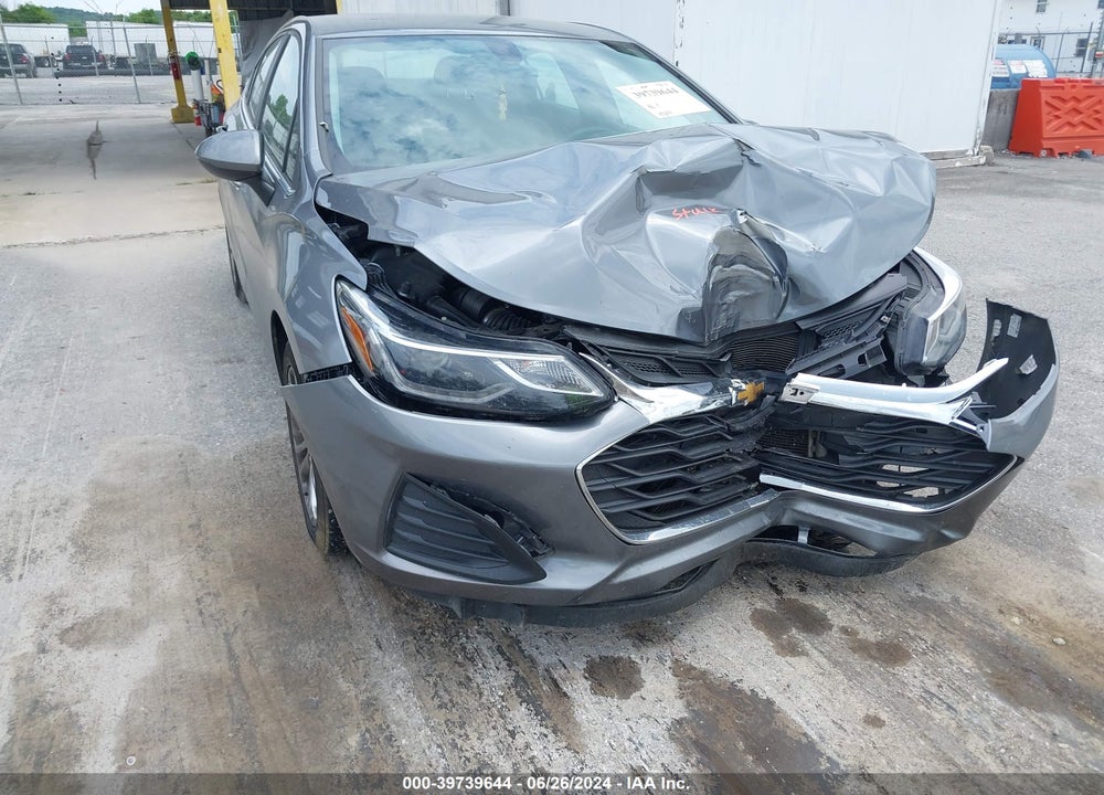 2019 CHEVROLET CRUZE LT VIN: 1G1BE5SM4K7117980