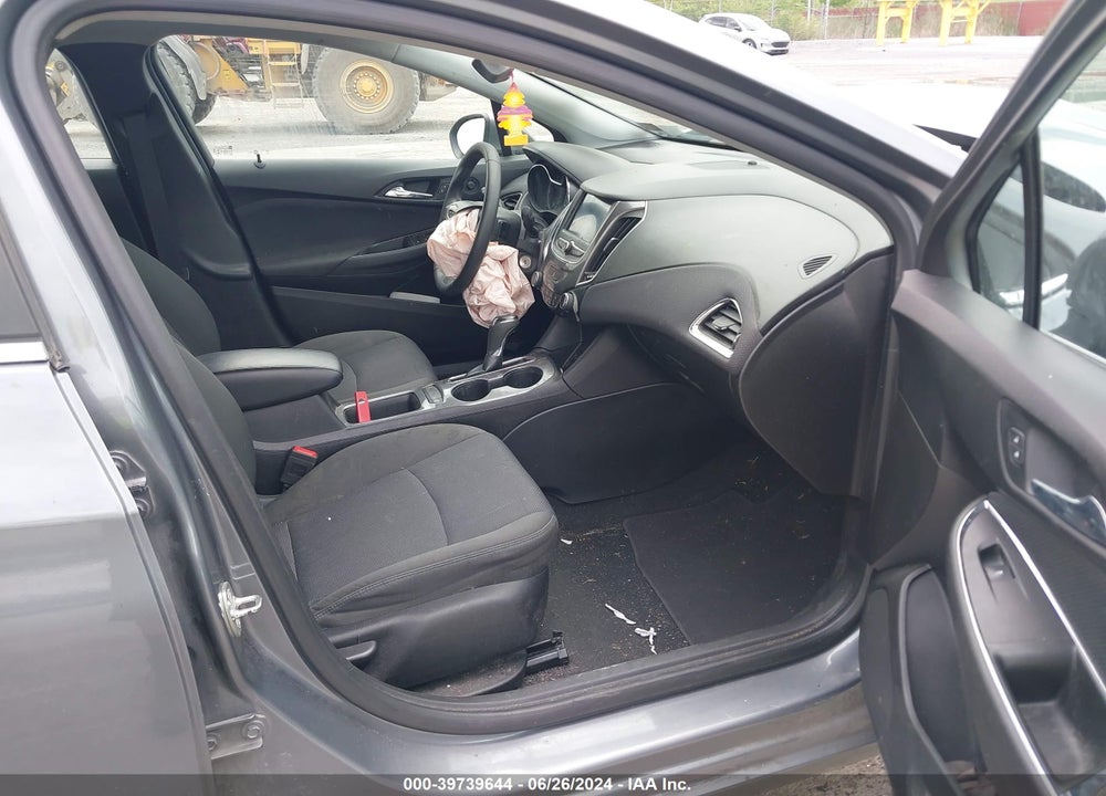 2019 CHEVROLET CRUZE LT VIN: 1G1BE5SM4K7117980