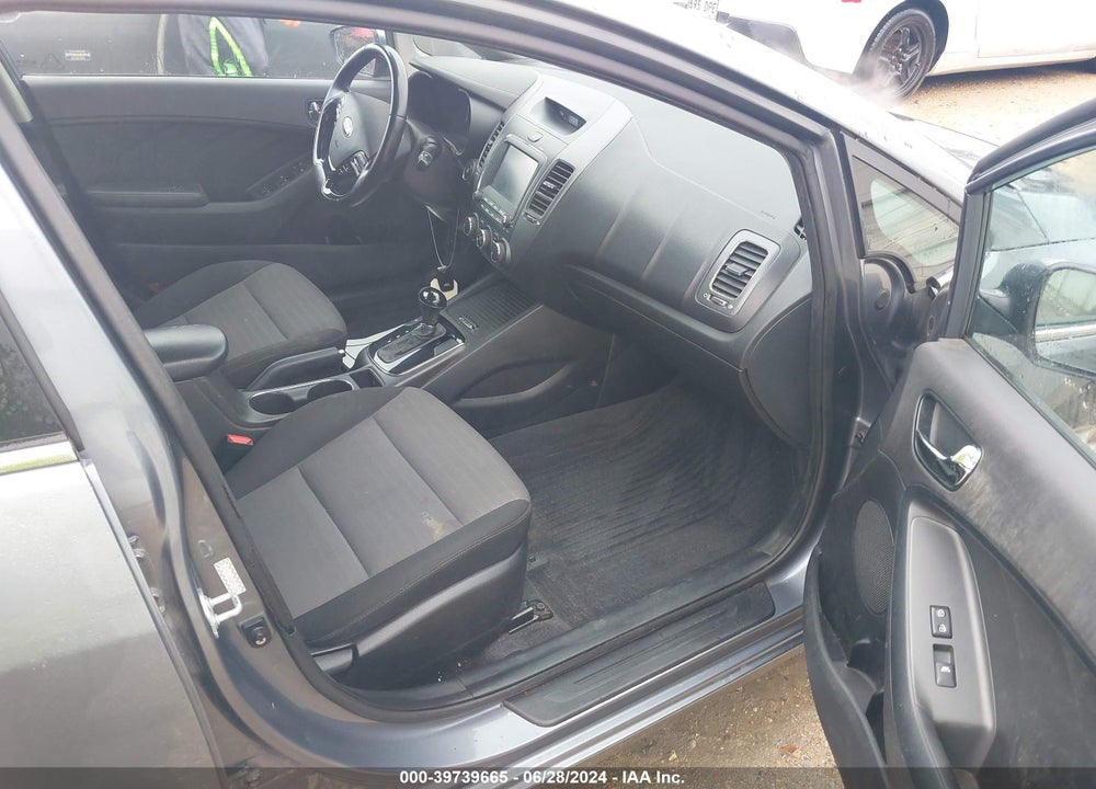 2017 KIA FORTE S VIN: 3KPFL4A76HE050585