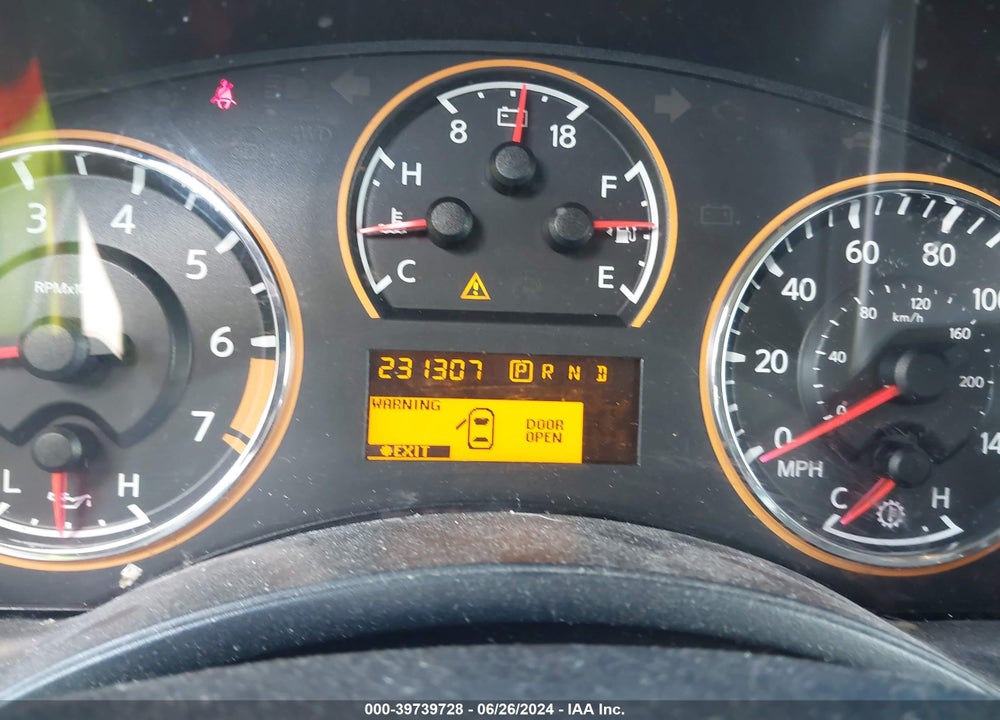 2010 NISSAN ARMADA PLATINUM VIN: 5N1BA0NF8AN617780