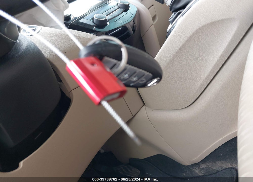 2017 NISSAN ROGUE SV VIN: JN8AT2MV9HW005661