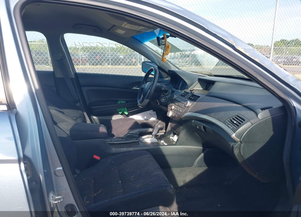 2012 HONDA ACCORD 2.4 LX-P VIN: 1HGCP2F45CA009811