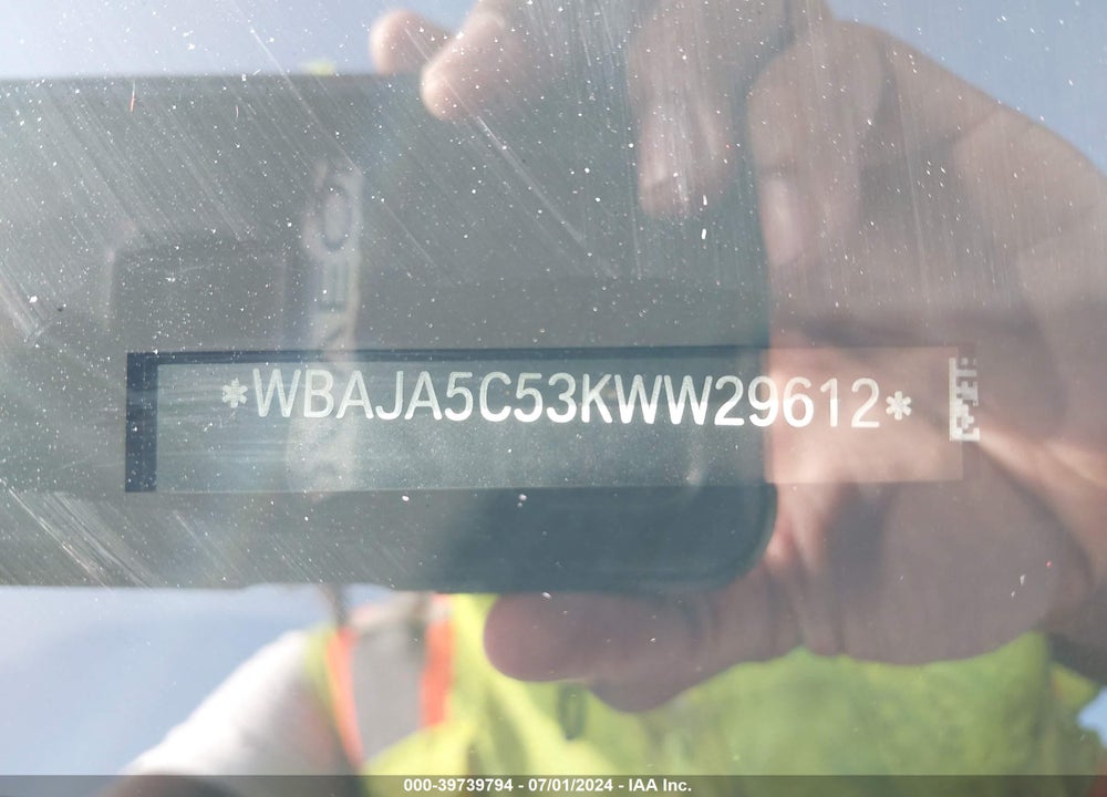 2019 BMW 530I VIN: WBAJA5C53KWW29612