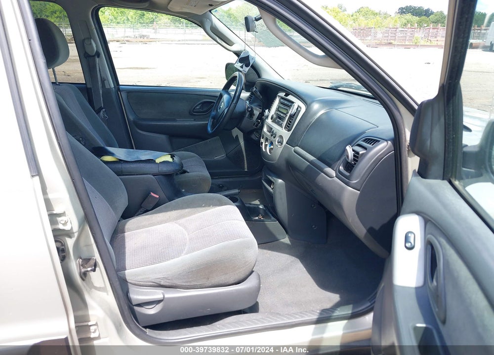 2003 MAZDA TRIBUTE LX V6 VIN: 4F2YZ94133KM48614