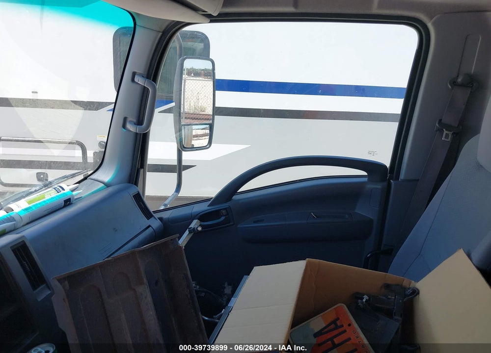 2022 ISUZU NRR VIN: 54DE5W1L9SR03323