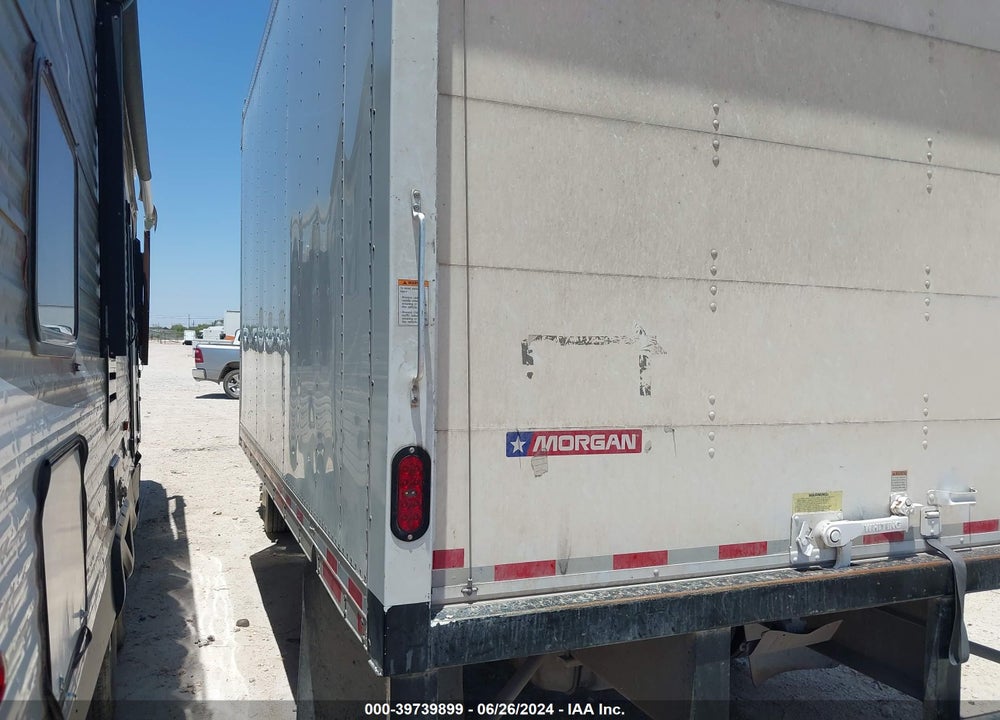 2022 ISUZU NRR VIN: 54DE5W1L9SR03323