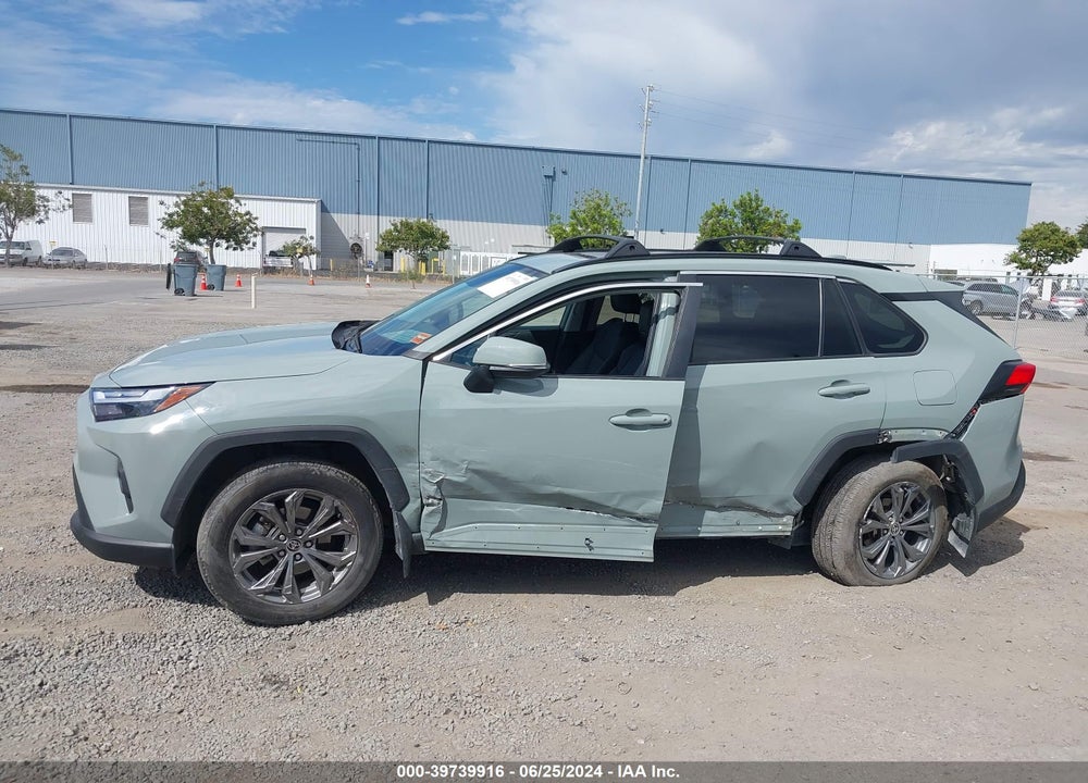 2022 TOYOTA RAV4 HYBRID XLE PREMIUM VIN: 4T3B6RFV4NU070201