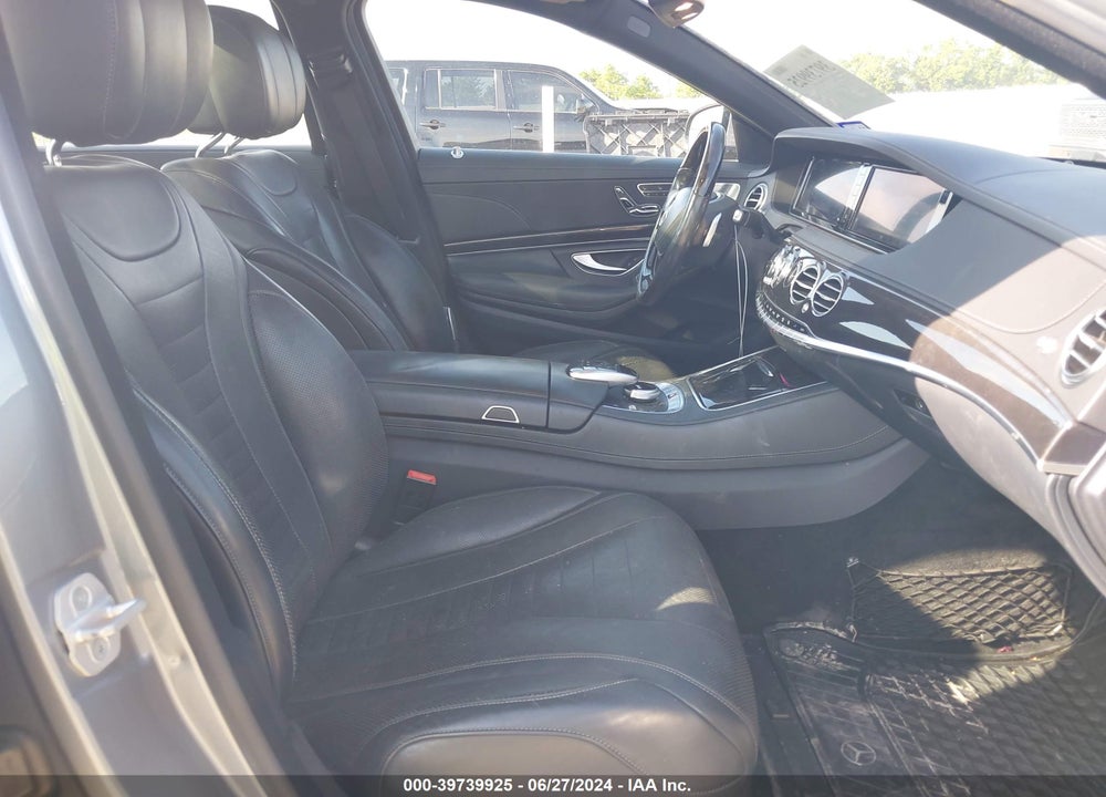 2015 MERCEDES-BENZ S 550 VIN: WDDUG8CB7FA092371