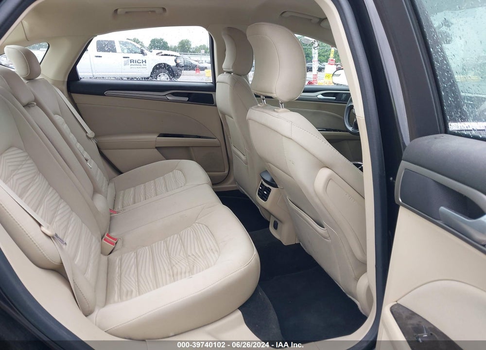 2016 FORD FUSION SE VIN: 3FA6P0H74GR246248