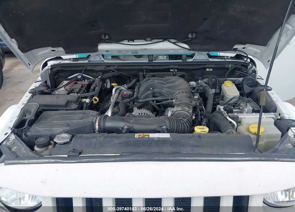 2014 JEEP WRANGLER SAHARA VIN: 1C4AJWBG2EL315158