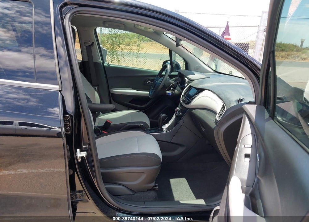 2020 CHEVROLET TRAX FWD LS VIN: 3GNCJKSB6LL232430