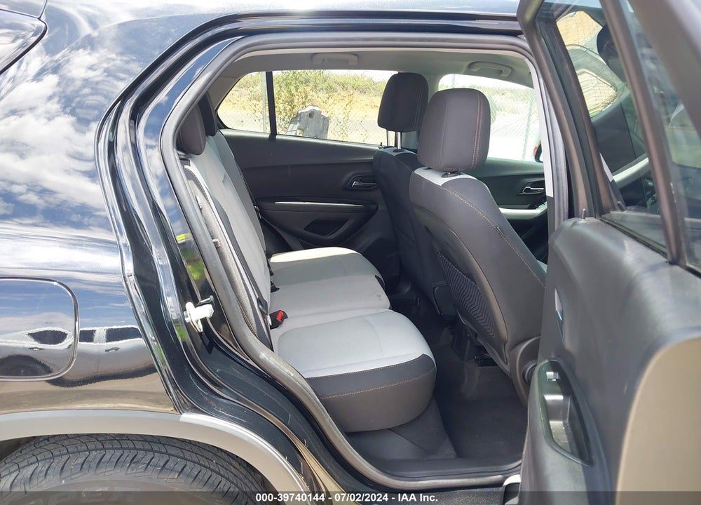 2020 CHEVROLET TRAX FWD LS VIN: 3GNCJKSB6LL232430