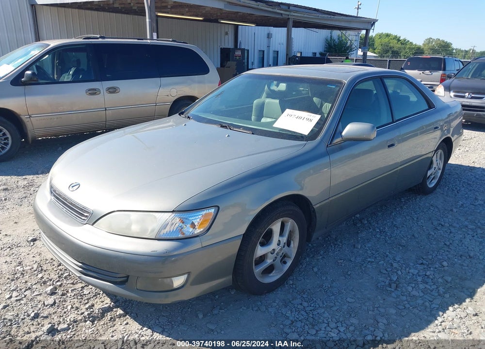 2001 LEXUS ES 300 VIN: JT8BF28G910339943