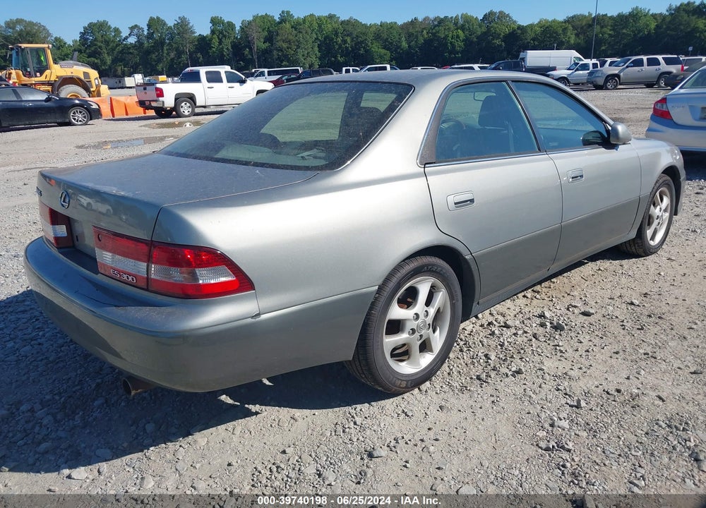 2001 LEXUS ES 300 VIN: JT8BF28G910339943