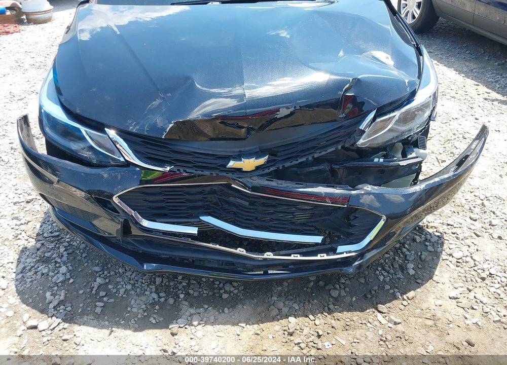 2017 CHEVROLET CRUZE LT AUTO VIN: 1G1BE5SM2H7198163