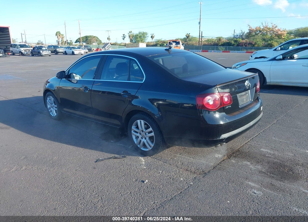 2009 VOLKSWAGEN JETTA TDI VIN: 3VWAL71K59M025875