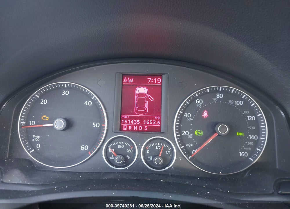 2009 VOLKSWAGEN JETTA TDI VIN: 3VWAL71K59M025875
