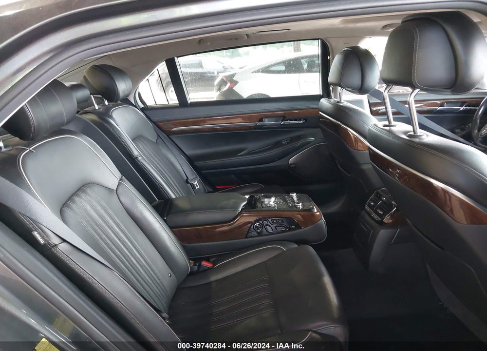 2017 GENESIS G90 VIN: KMHG54JH5HU035127