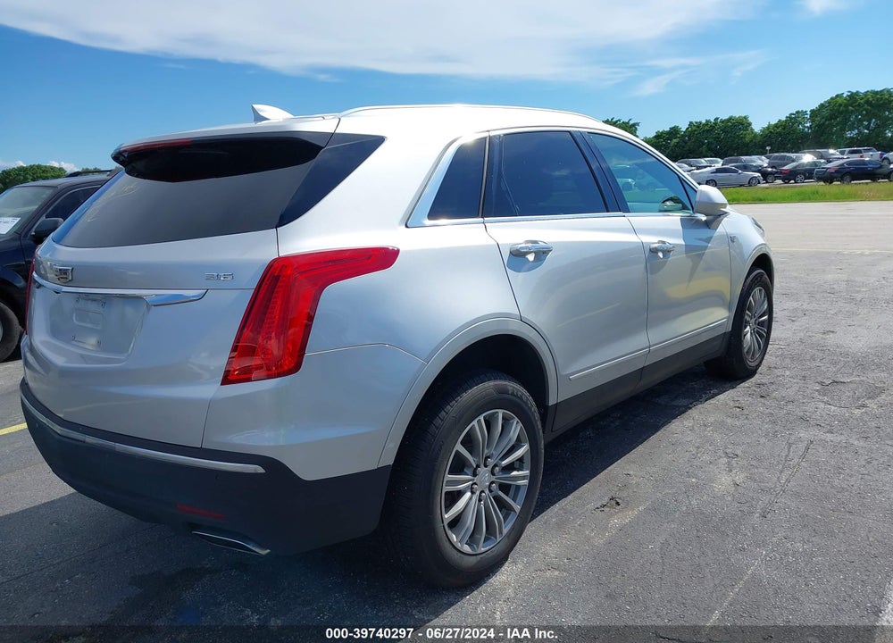 2017 CADILLAC XT5 LUXURY VIN: 1GYKNBRSXHZ171074