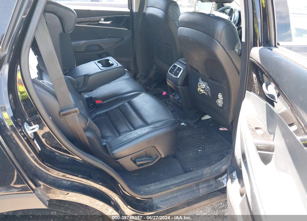 2018 KIA SORENTO 3.3L EX VIN: 5XYPH4A56JG339172