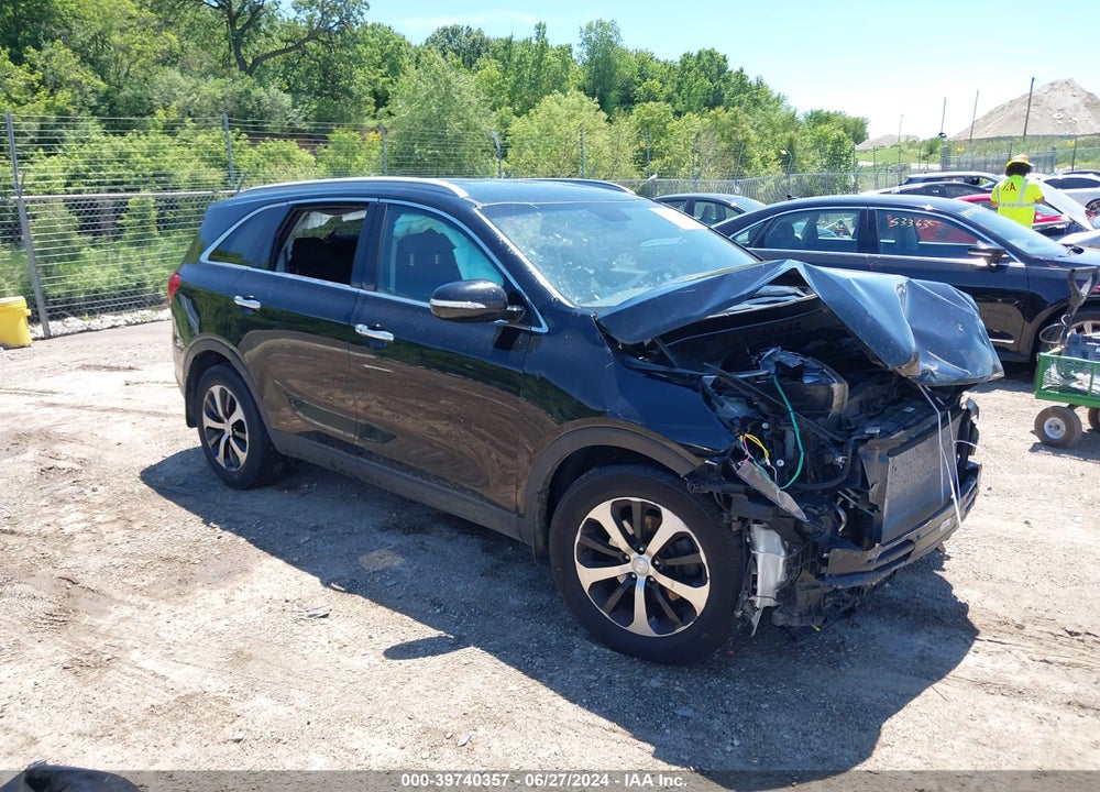 2018 KIA SORENTO 3.3L EX VIN: 5XYPH4A56JG339172