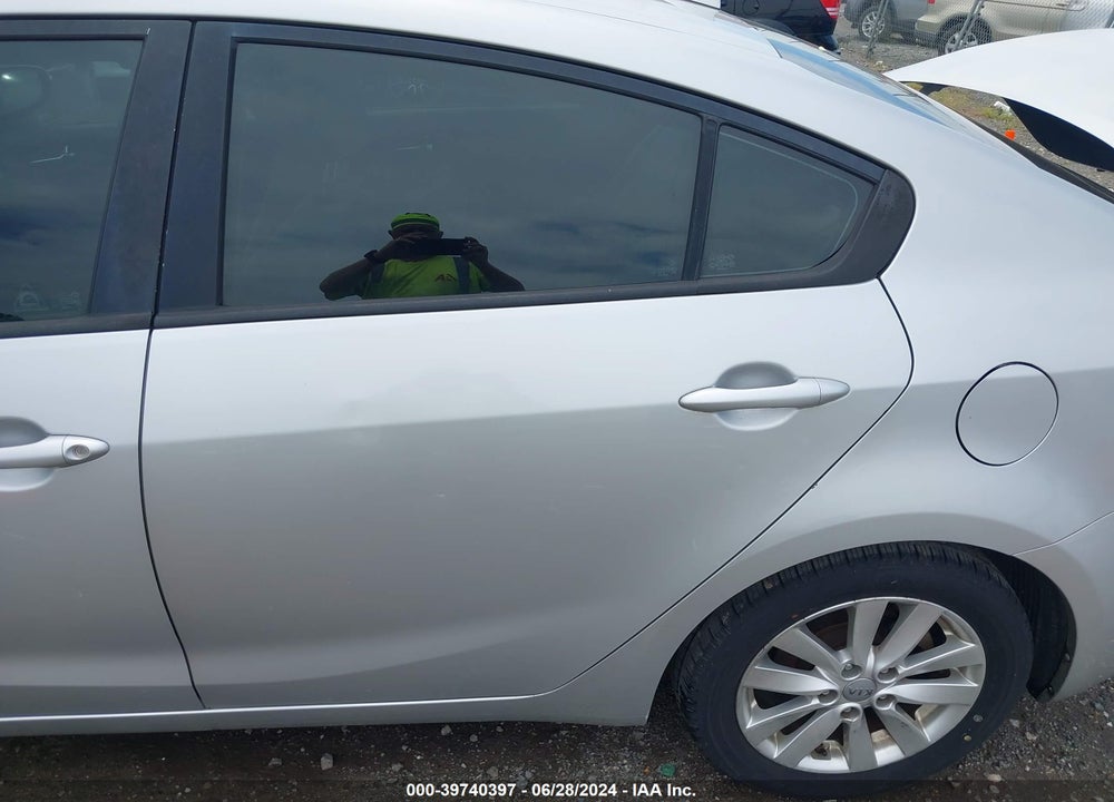 2016 KIA FORTE LX VIN: KNAFX4A68G5460582