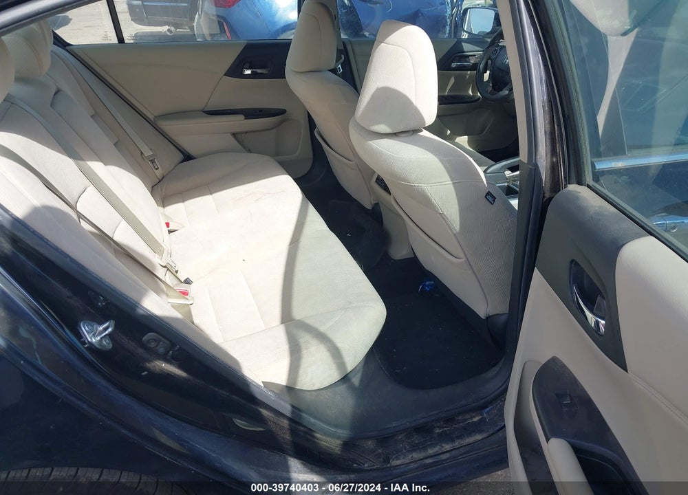 2015 HONDA ACCORD EX VIN: 1HGCR2F70FA220861