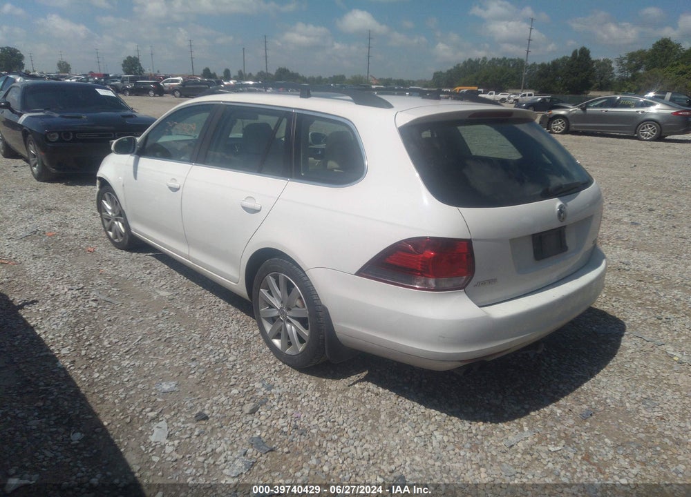2013 VOLKSWAGEN JETTA SPORTWAGEN 2.0L TDI VIN: 3VWPL7AJ8DM661460